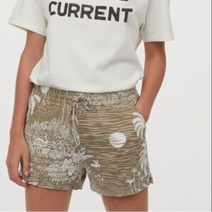 DESMOND & DEMPSEY x H&M linen blend Brown Floral palm Shorts size 6